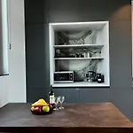 Only Tower Apartment *