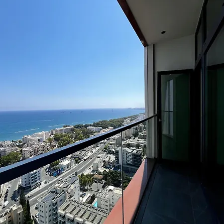 Appartement Only Tower Limassol