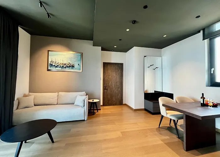 Only Tower Διαμέρισμα *