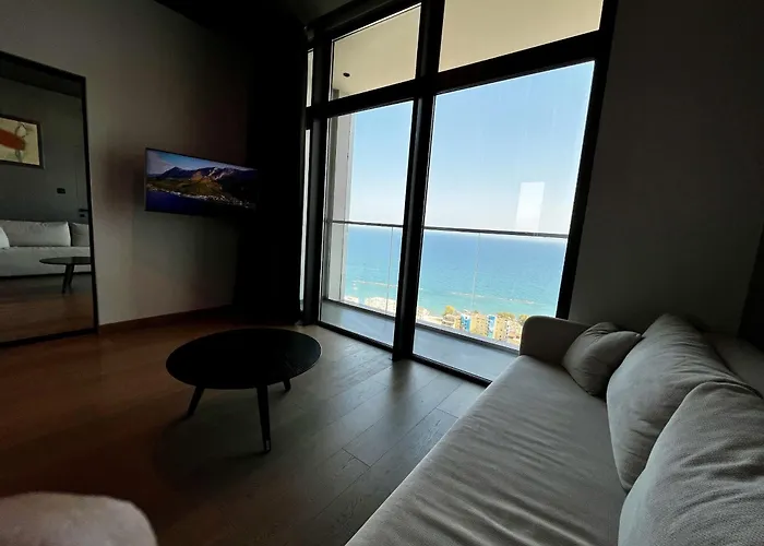 Only Tower Διαμέρισμα