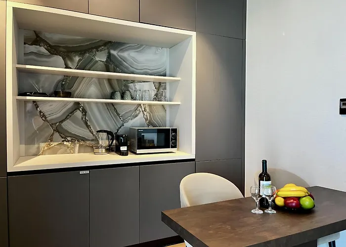 Only Tower Διαμέρισμα