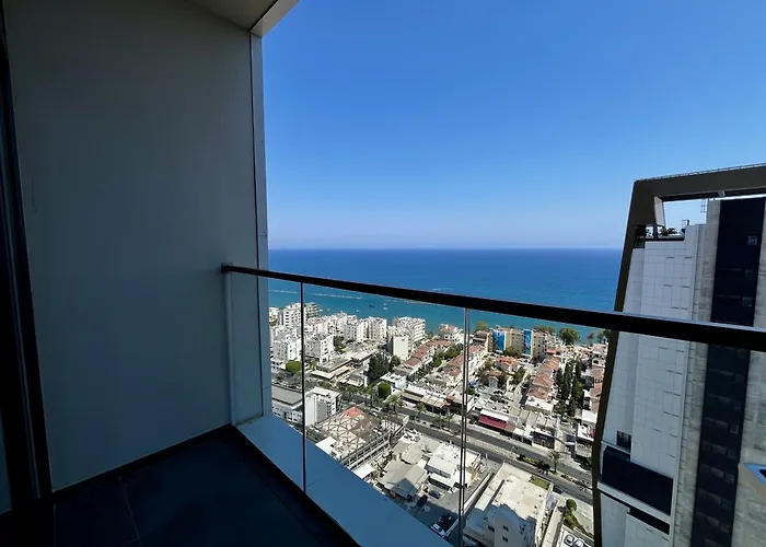 Διαμέρισμα Only Tower