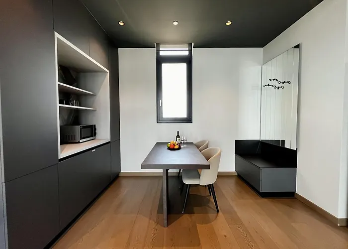 Only Tower Διαμέρισμα