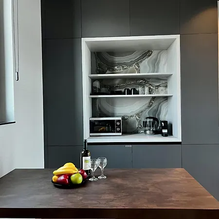 Only Tower Apartment *